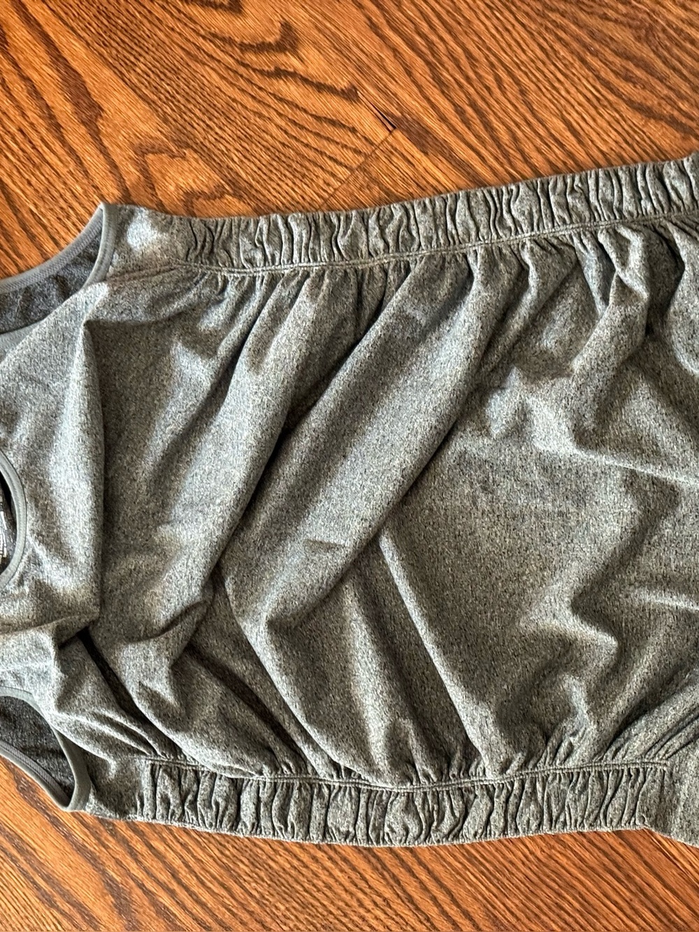Isabel Maternity Gray Ruched Tank Top - S/M - Picture 4 of 4